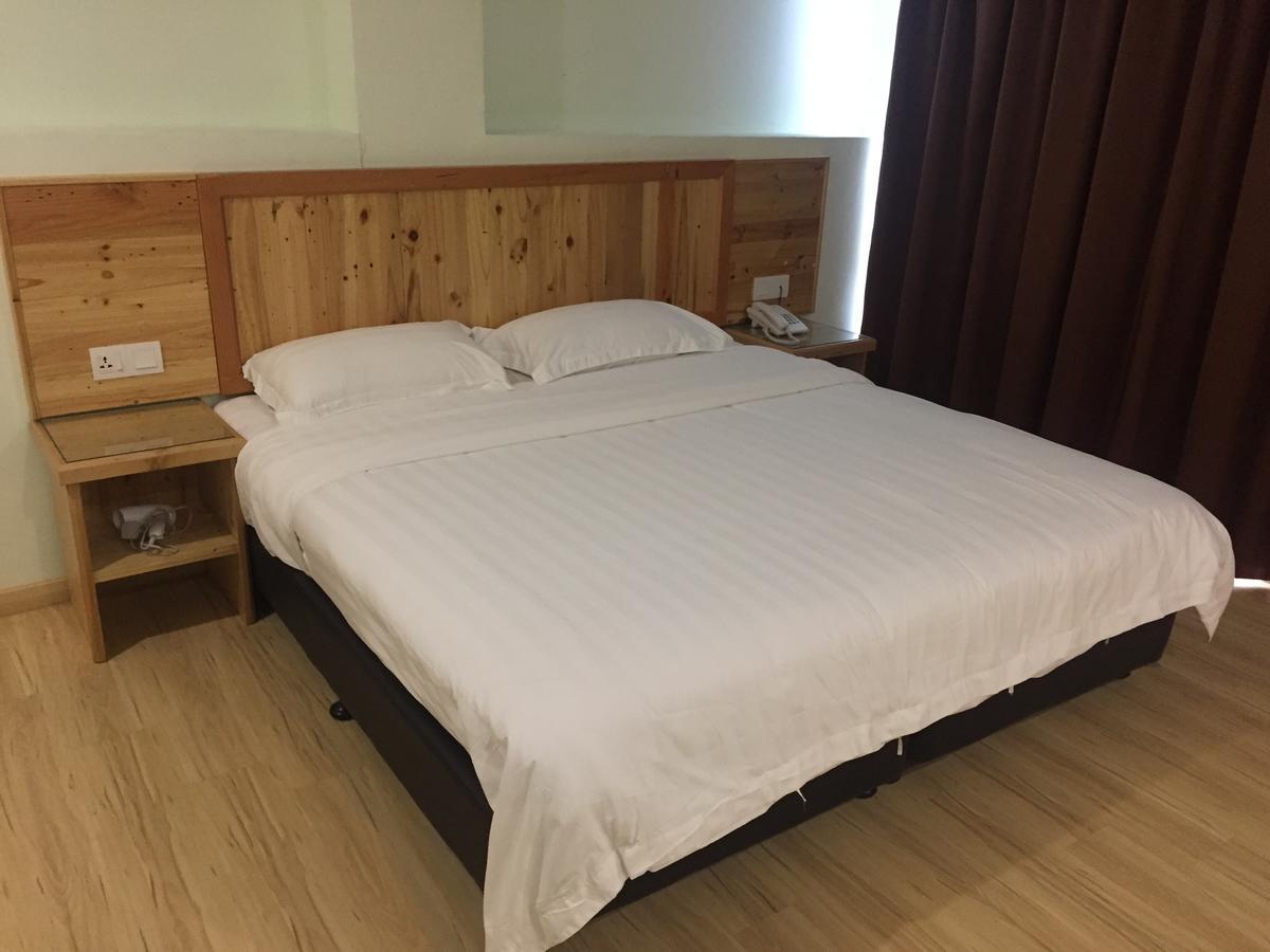 פונטיאן קסיל Semerah Garden Hotel מראה חיצוני תמונה